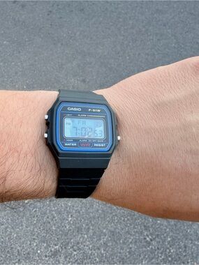 Casio F-91W Modded Watch Lapras Background